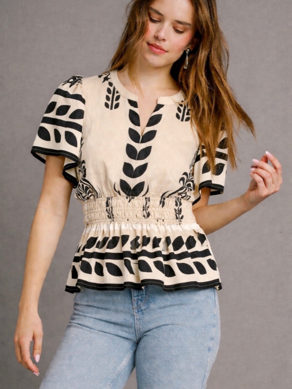 Sold out NWOT Ladies Umgee Black & cream boho baby doll top Small New